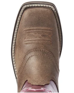 Ariat Women's Delilah Western Performance Boots - Broad Square Toe -Western Cowboy Equipment 2000294089 200 P4